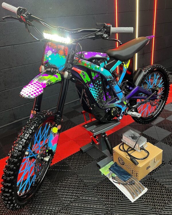 Phantom purple 2023 sur ron light bee